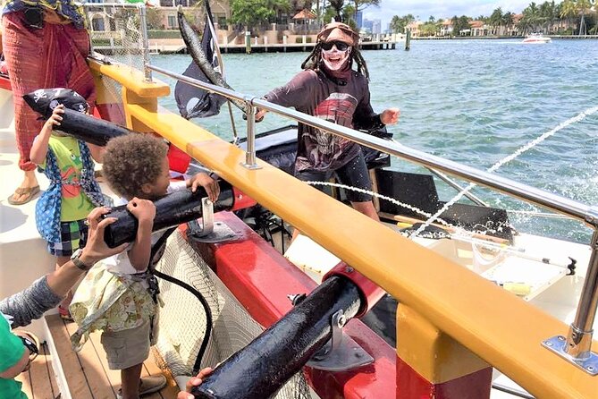 1-Hour Interactive Pirate Cruise (arrive 30 minutes early) - Cruising Past Mansions and Yachts