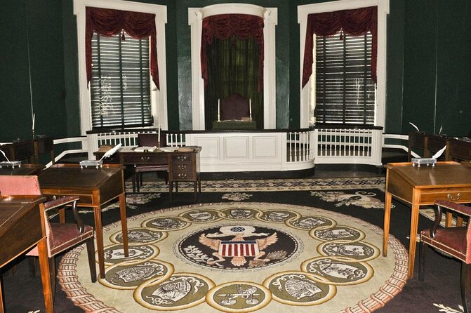 2.5 Hour Philadelphia History Tour with Washington War Tent Show - Key points to know before booking