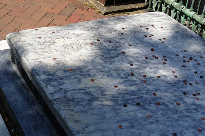 2.5 Hour Philadelphia History Tour with Washington War Tent Show - Elfreth’s Alley and Philadelphia’s surviving residential past