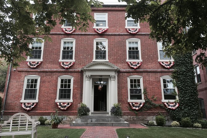 2.5-Hour Salem History & Sightseeing Guided Walking Tour - Timing your Salem visit