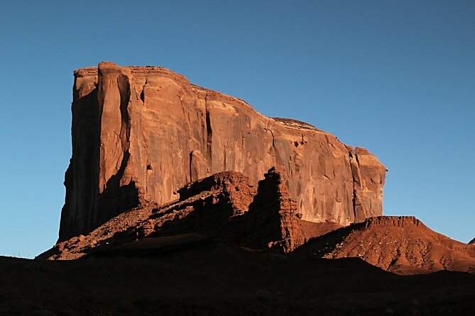 2.5 Hours of Monument Valley's Backcountry 4×4 Tour - Totem Pole and North Window change the view