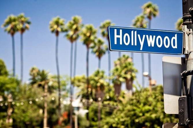 2-Hour Hollywood Bus Tour - Beverly Hills and the Rodeo Drive finish