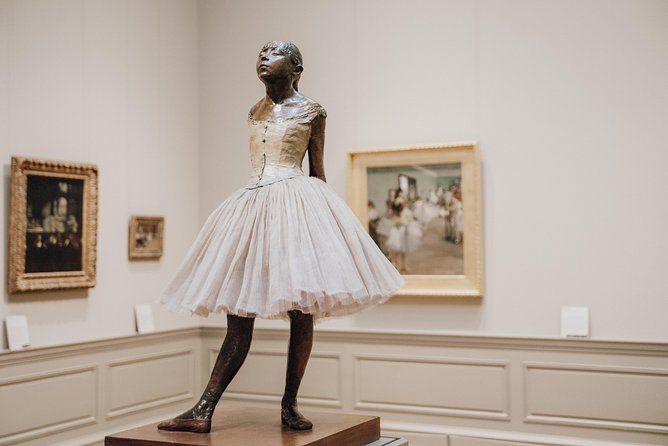 2-hour Metropolitan Museum Guided Tour - Armor, legends, and ancient Mediterranean art