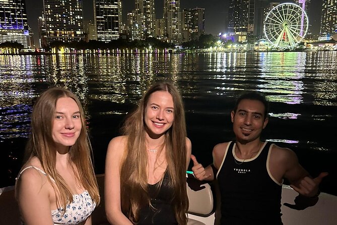 2 hrs Miami Private Boat Tour with Cooler, Ice, Bluetooth Stereo - Leaving the Miami River for the Bay