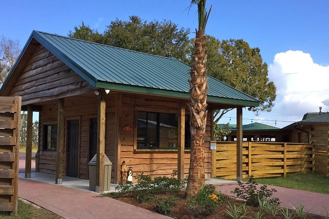 30-Minute Airboat Ride, Lunch, Gem Mining and Park Admission - Stone mining for kids and adults