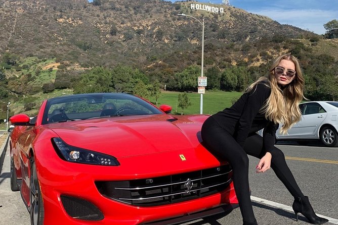 30-Minute Luxury Driving Tour: Explore Hollywood in a Ferrari - Best times, group sizes, and practical tips