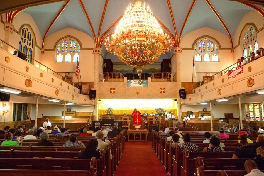 4-hour Harlem Gospel Tour in New York City - The Apollo Theater gives Harlem a cultural anchor