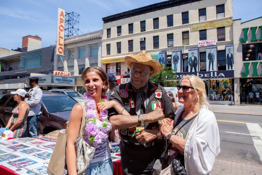 4-hour Harlem Gospel Tour in New York City - Guides are the tour’s biggest strength