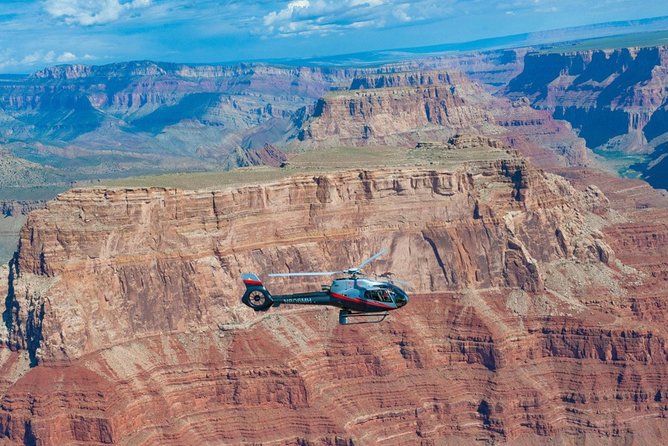 45-minute Helicopter Flight Over the Grand Canyon from Tusayan, Arizona - Following the Colorado River and Painted Desert