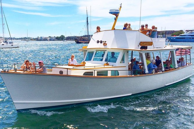 Afternoon Grand Tour | Gansett Cruises in Newport, RI - Boarding at Bowen’s Wharf