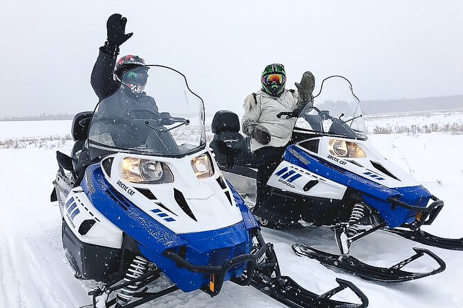 Alaska Snowmobile Adventure Tour - The safety briefing and first controls
