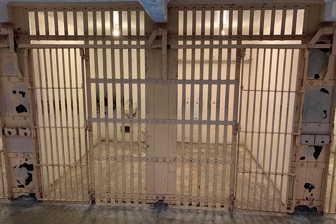 Alcatraz Visit with Night Option and SF Bay Cruise - Who should book this experience?