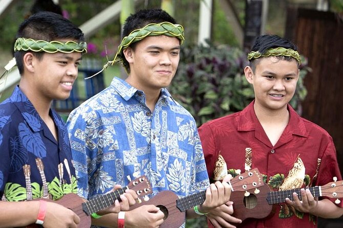 Aloha Kai Luau - The 7:00 p.m. Polynesian show
