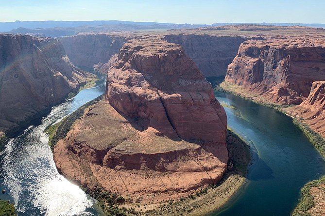 Antelope Canyon and Horseshoe Bend Small Group Tour from Vegas - The early pickup and minibus ride