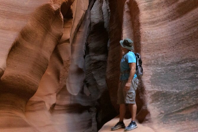 Antelope Canyon X Admission Ticket - The stairway down to the sandstone