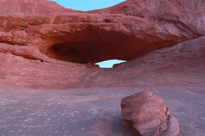 Arches National Park 4x4 Adventure from Moab - Tower Arch and the choice to climb