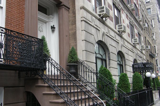 Artistic, Alternative Greenwich Village Walking Tour - From Poe and Dylan Thomas to the Beat movement