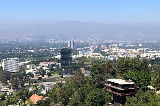 Authentic 3-Hour Hollywood to Beverly Hills Tour - Greystone estate and Hollywood’s outdoor sets