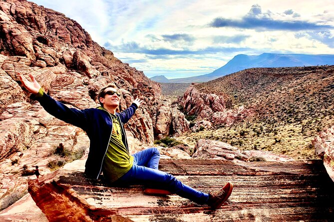 Award Winning Red Rock Canyon Tours - The Scenic Loop delivers the classic views