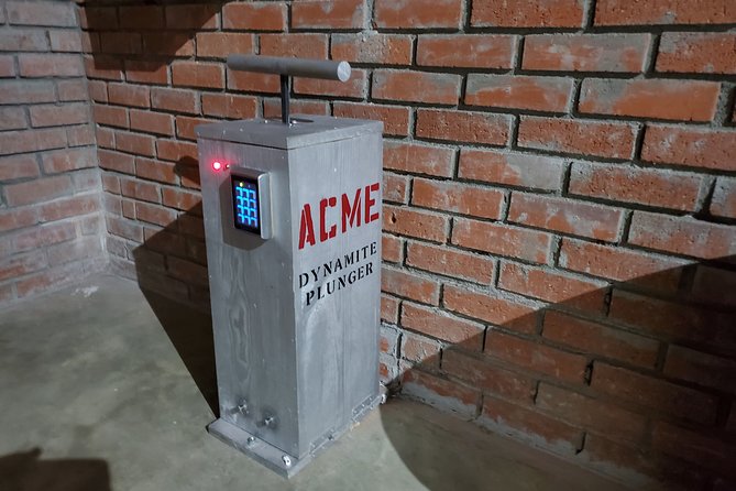 Bank Heist Escape Room Game for Private Group - What the praise gets right