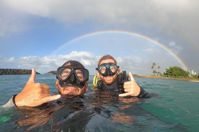Beginner Scuba Diving Experience with Video Package in Honolulu - The check-in at Magic Island Lagoon