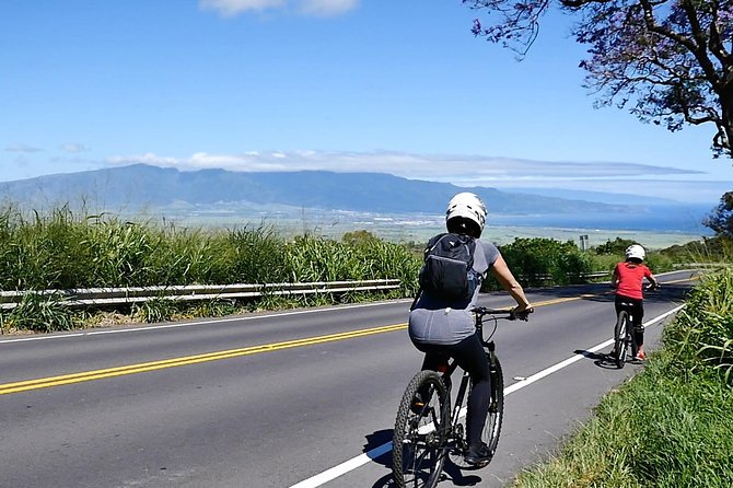 Best Haleakala Downhill Self-Guided Bike Tour with Maui Sunriders - Paia is a lively finish, not just a drop-off