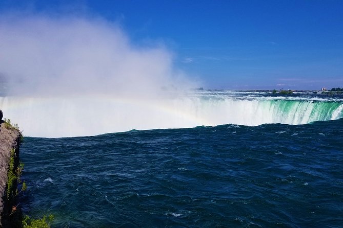 Best Niagara Falls US Tour W/Boat Ride, Cave & More Wonders! - The falls from Luna Island and Goat Island