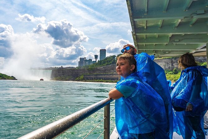 Best of Niagara Falls USA: Cave of the Winds & Maid of the Mist - The essential facts at a glance
