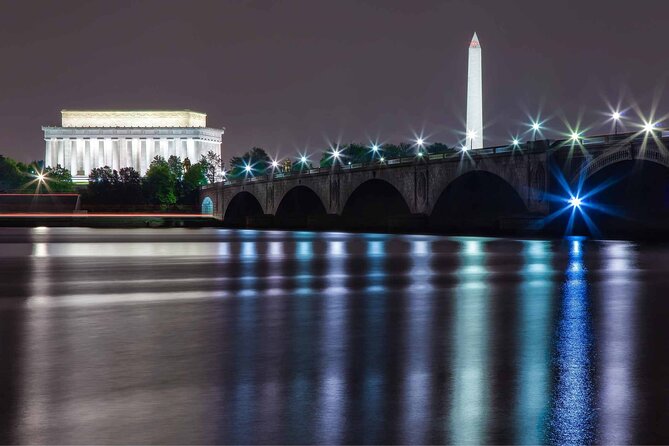 Big Bus DC: Monuments & Memorials Night Tour by Open-top Bus - White House and the moving view