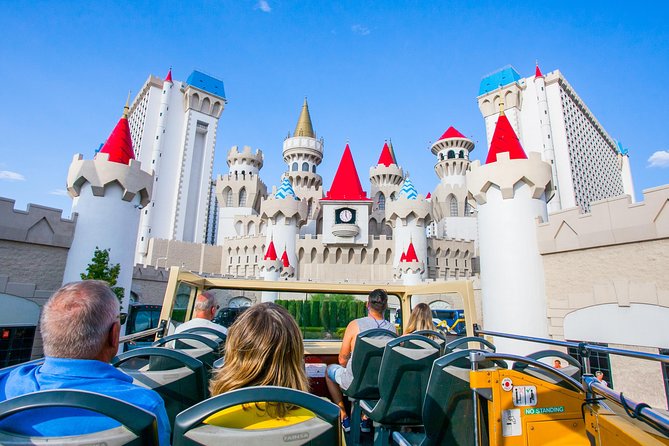 Big Bus Las Vegas: Hop-On Hop-Off Sightseeing Bus Tour - Treasure Island and the resort middle ground