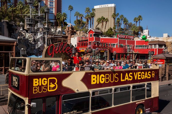 Big Bus Las Vegas: Hop-On Hop-Off Sightseeing Bus Tour - Starting at MGM Grand and finding your way