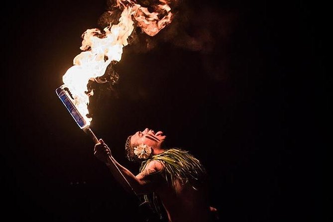 Big Island, Hawaii: Admission to Voyagers of the Pacific Luau - Arriving at the Royal Kona Resort at 5:00 pm