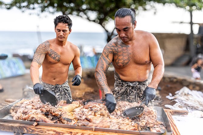 Big Island, Hawaii: Admission to Voyagers of the Pacific Luau - Service and the overall evening