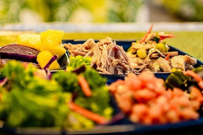 Big Island, Hawaii: Admission to Voyagers of the Pacific Luau - Dinner brings more variety than expected