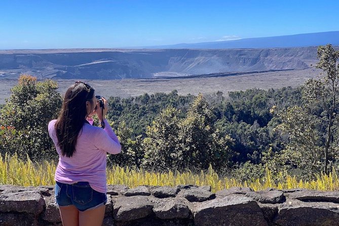 Big Island in a Day: Volcanoes Waterfalls Sightseeing and History - Coffee, black sand, and the southern edge