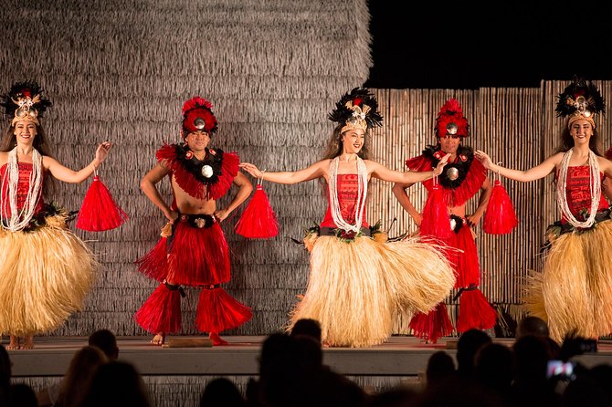 Big Island: Island Breeze Luau - Following the show across the Pacific