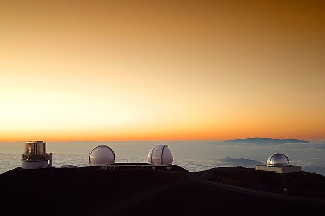 Big Island: Mauna Kea Summit and Stars Small-Group Adventure Tour - Stargazing at a lower and warmer elevation