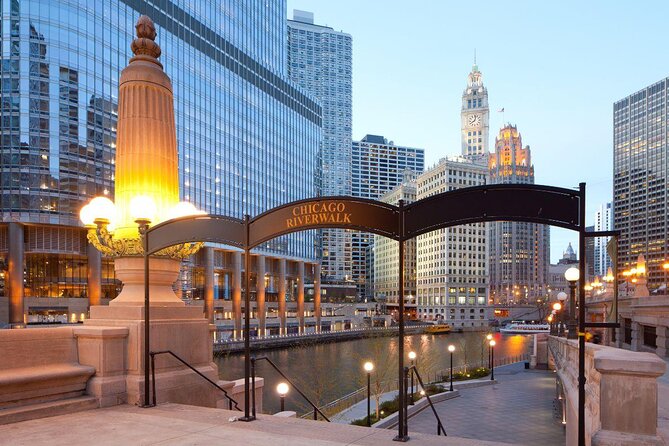 Bikes, Bites & Views: Chicago's Signature Dishes Bike Tour-Adults - Key details before you book