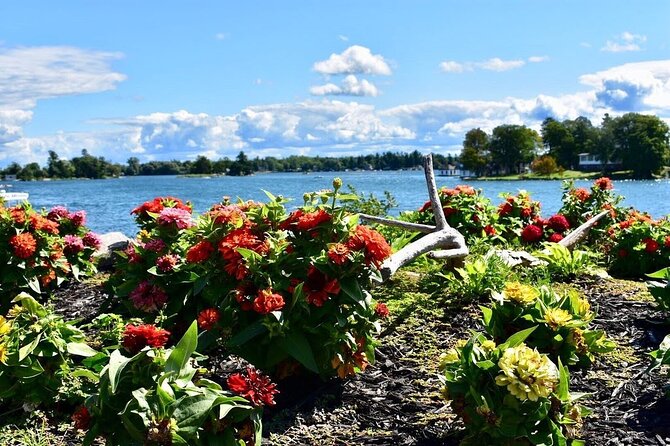 Boldt Castle and 2 Nation Tour - Heart Island and Boldt Castle