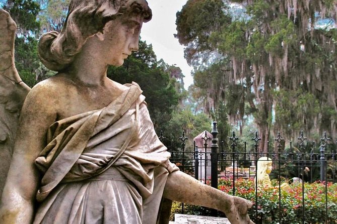 Bonaventure Cemetery Scenic History Art Symbols and Film Tour - Why Bonaventure Cemetery deserves two hours