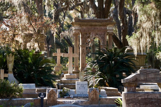 Bonaventure Cemetery Walking Tour with Transportation - Key points to know before booking