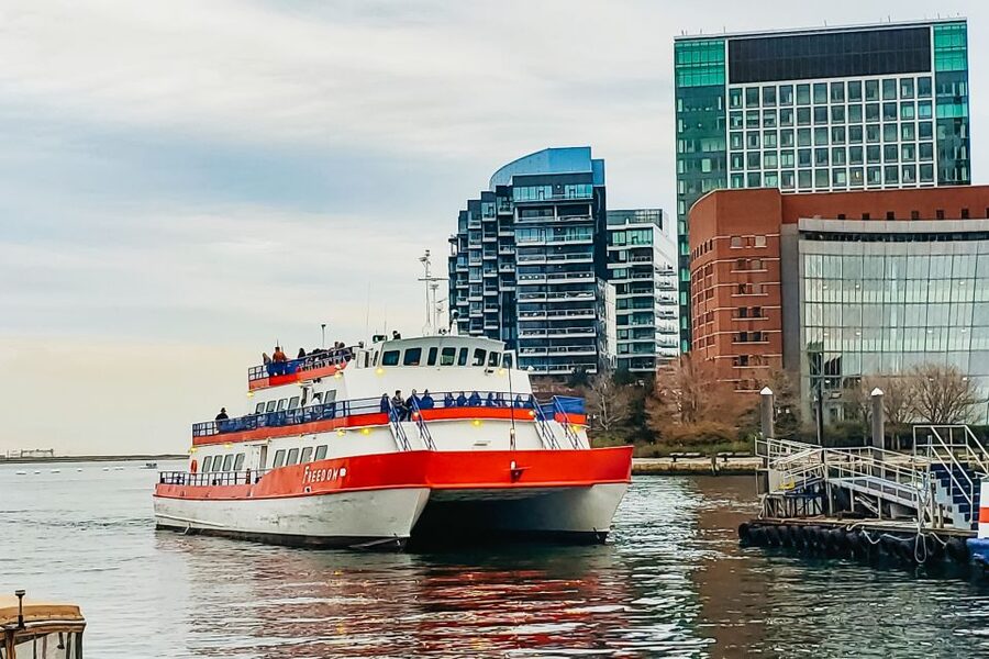 Boston: Boston Harbor Sunset Cruise - Seating, Weather, and Comfort