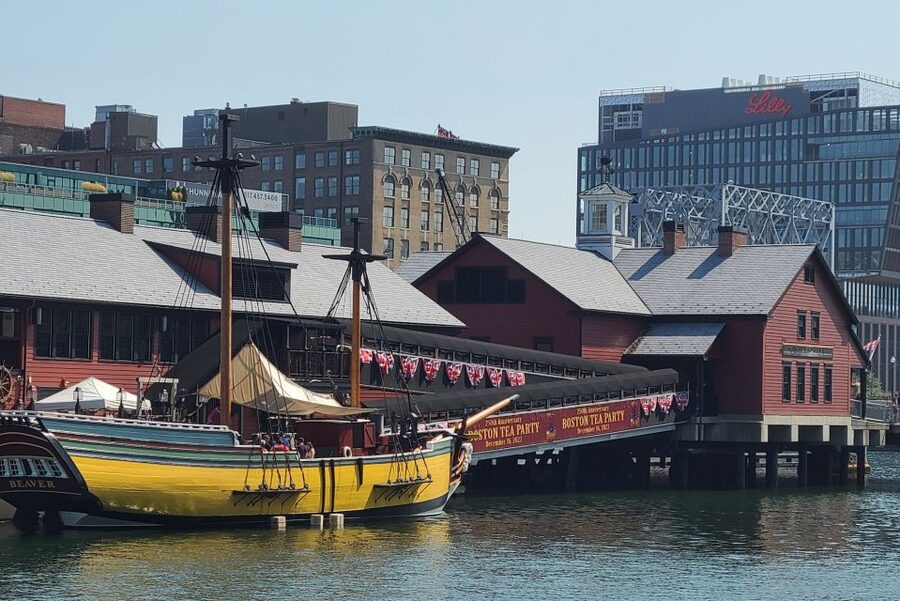 Boston: Boston Tea Party Ships and Museum Interactive Tour - Starting on the Congress Street Bridge