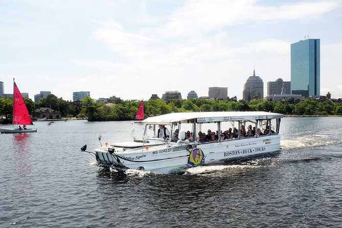 Boston Duck Boat Sightseeing City Tour with Cruise Along Charles River - Why the duck boat works for a first look at Boston