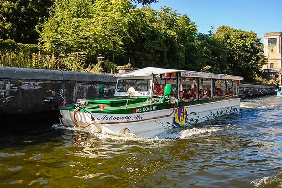 Boston Duck Tour: The Original and World-Famous - The guides make or break the ride