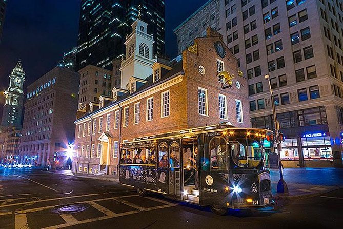 Boston Ghosts and Gravestones Trolley Tour - The crimes and characters behind the ghost stories