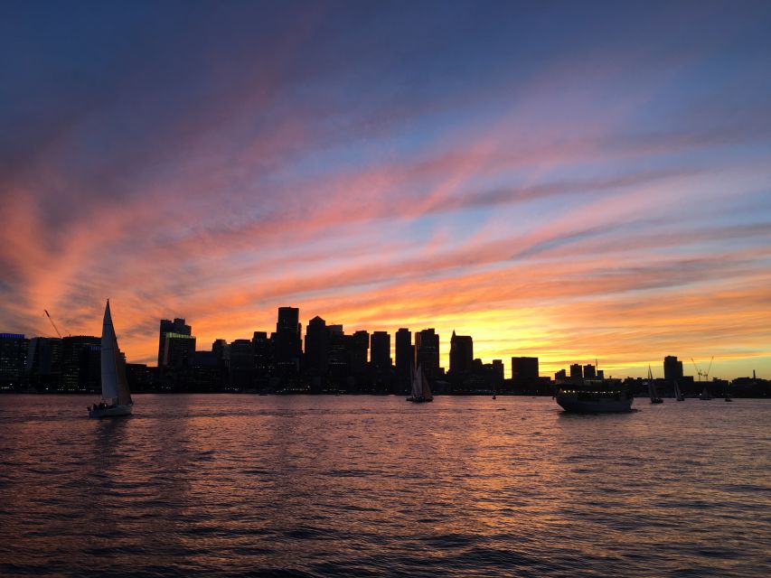 Boston: Harbor Sunset Yacht Cruise - Fort Independence and Castle Island