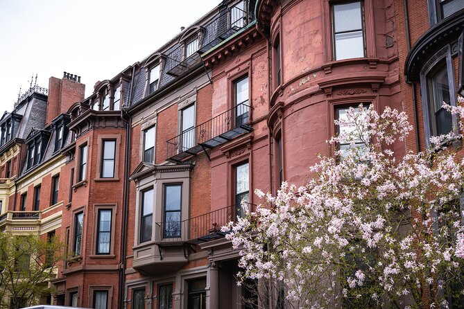 Boston History Tour: Scenic Walk Through Time & Landmarks - Old City Hall, King’s Chapel, and downtown contrasts