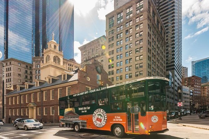 Boston Hop-On Hop-Off Trolley Tour with 13 Stops - Stop 2: The North End and Old North Church