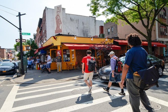 Brooklyn Food Walking Tour: Local Eats & Family‑Run Shops - Why this Brooklyn walk feels different